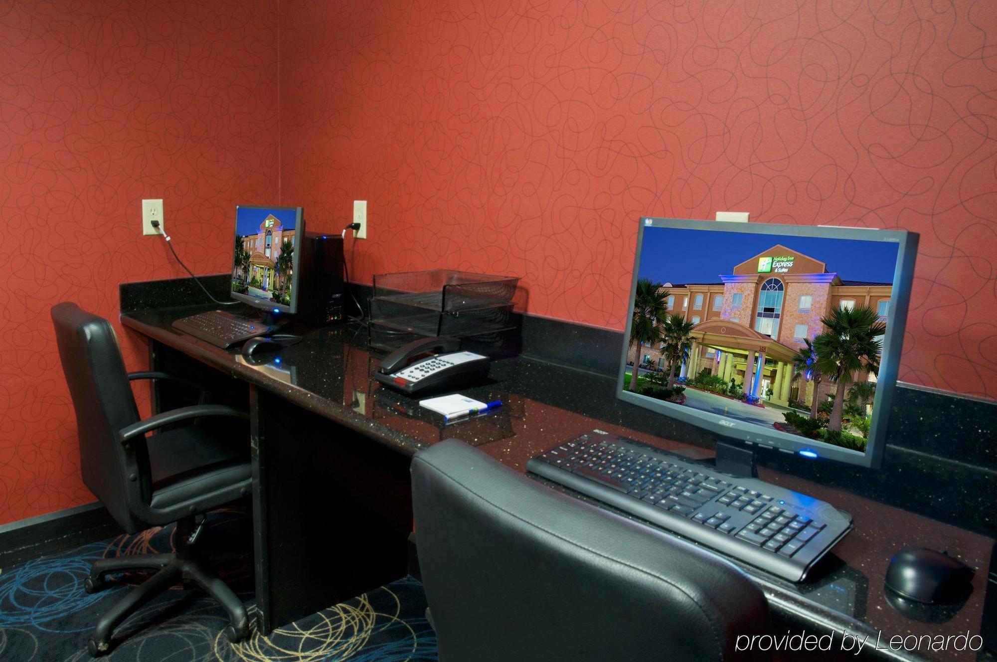 Holiday Inn Express Hotel & Suites Huntsville By Ihg Einrichtungen foto