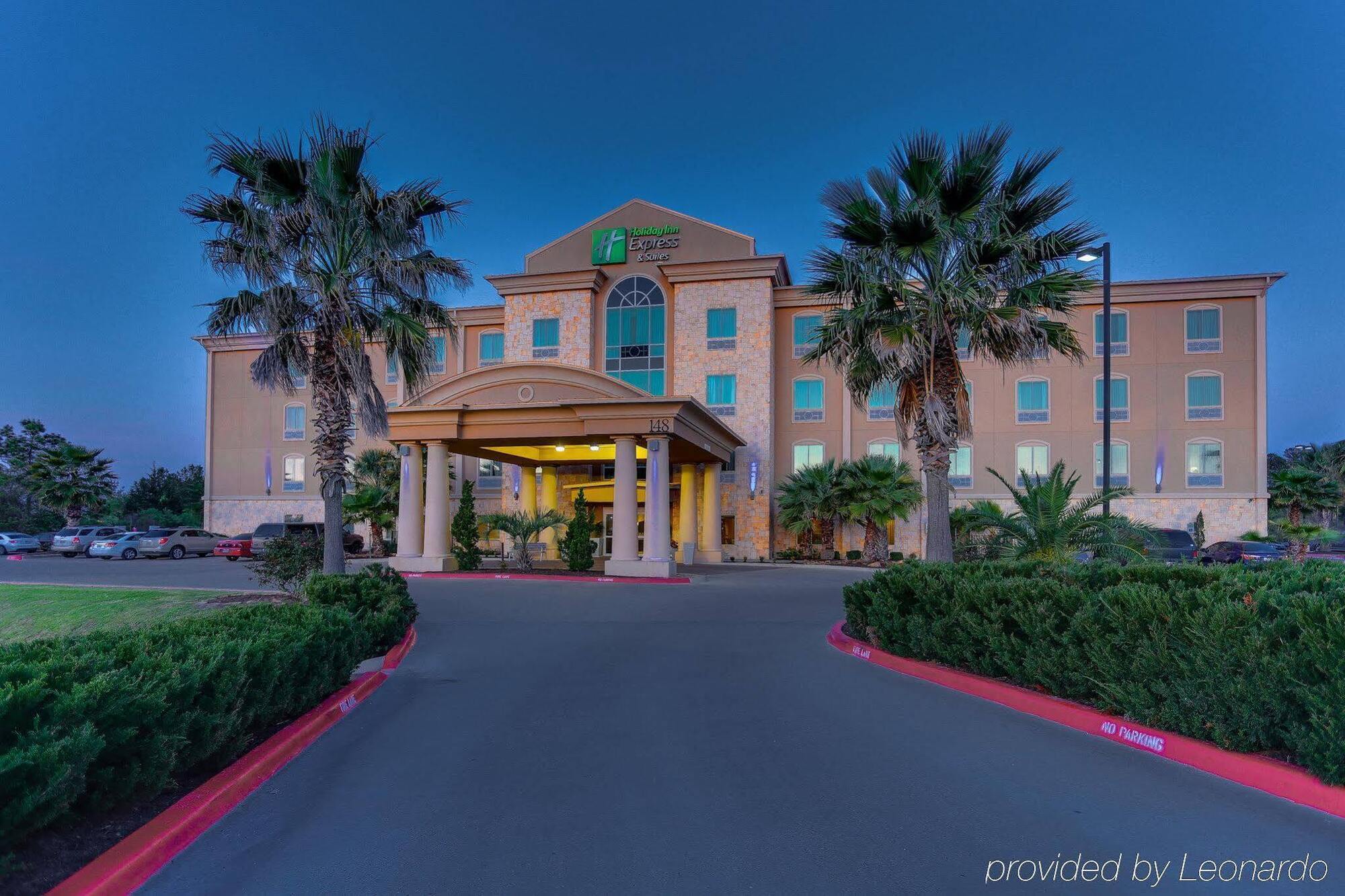 Holiday Inn Express Hotel & Suites Huntsville By Ihg Exterior foto